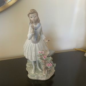 Ceramic Lladro Figurine